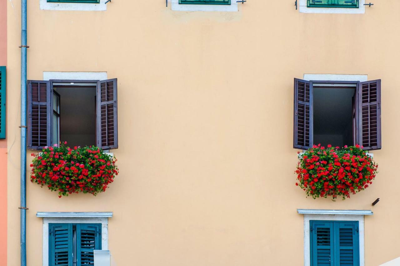 Vista Mare - Sea View Apartment Rovinj Exterior photo