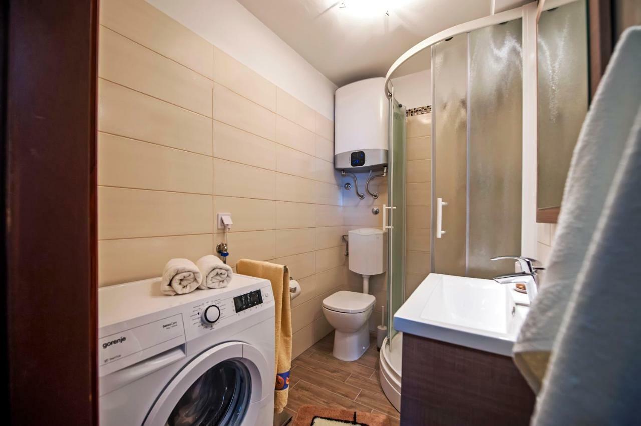 Vista Mare - Sea View Apartment Rovinj Exterior photo